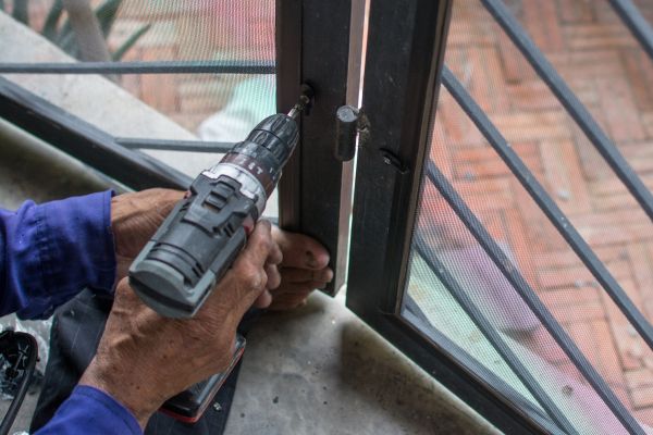 Cost of Steel Window Repair in Gig Harbor